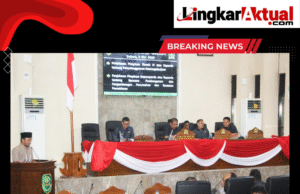 Kang Akur Sampaikan Nota Pengantar Raperda Perubahan Susunan Perangkat Daerah Dalam Rapat Paripurna DPRD subang