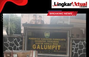 Waduh…!! Kok Bisa Disaat Jam Kerja Pelayanan Kantor Desa Galumpit, Diduga Dipakai Latihan Tari Anak Sekolah Dasar, Dikarenakan Istri Kades Sebagai Guru Tarinya
