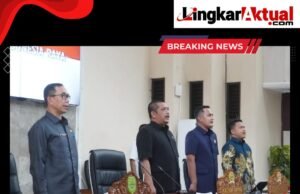 Sekda Kabupaten Subang Hadiri Rapat Paripurna DPRD Terkait Pandangan Fraksi Terhadap Tiga Raperda Strategis