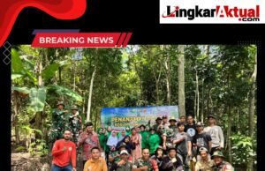 Sinergitas TNI Polri, Polsek Jatiluhur Bersama Koramil Lakukan Penanaman Pohon Bersama di Desa Parakanlima
