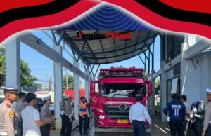 Bersama Dishub, Polres Purwakarta Gelar Sosialisasi Over Dimension and Over Loading