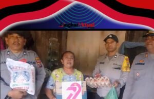 Polsek Juhar Salurkan Bantuan Sosial dalam Rangka HUT Bhayangkara ke-79