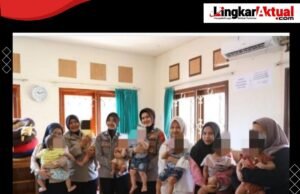 Bid Humas Polda Jabar Gelar Bhakti Sosial di Panti Asuhan Bayi Sehat Muhammadiyah Bandung