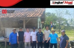 “KEGIATAN FOGGING DI WILAYAH RT 002/001 DESA SUMBER URIP KECAMATAN PEBAYURAN KABUPATEN BEKASI