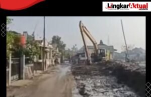 Pro Kontra Pembongkaran Bangunan Liar, Kali Cikarang SS Srengseng Desa Sukamulya Kecamatan Sukatani