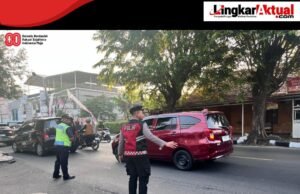 Wujud Pelayanan Masyarakat, Polres Purwakarta Tempatkan Personel Di Jalan