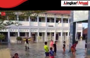 Sukatani Dilanda Banjir Terparah, Luapan Air Kali Cikarang Sudah Tak Terbendung Sehingga Merendam Permukiman