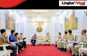 Duta Besar RI untuk Kamboja, Dr. Santo Darmosumarto, bertemu dengan Wakil Direktur Jenderal Imigrasi Kementerian Dalam Negeri Kamboja
