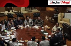 Presiden Prabowo Subianto Memimpin Rapat Terbatas Bersama Menteri Bidang Perekonomian dan Instansi Terkait Lainnya