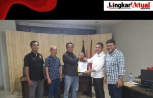 Sri Mulyo Resmi Terima SK Plt Ketua PWI Kabupaten Tangerang dari Ketua PWI Banten H. Mashudi