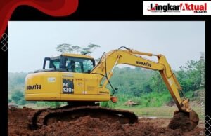 Bantuan Alat Berat Ekskavator PC 130 dari Kementrian di duga telah di salah gunakan dan di pakai buat kepentingan Pribadi
