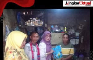 Kasi Pemberdayaan Masyarakat dan Desa (PMD) Kecamatan Karangbahagia Didampingi PEMDES Sukaraya Jenguk Warga yang Sakit