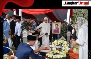 Wapres Gibran Pimpin Upacara Pemakaman Ibu Karlinah Umar Wirahadikusumah di TMP Kalibata