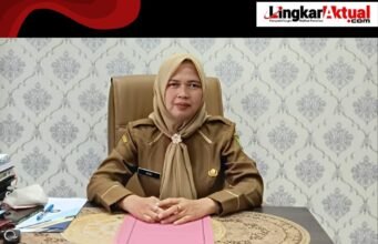 Kepala Puskesmas Sumberurip Berikan Edukasi dan Dukungan Kepada Keluarga Almarhumah Mursiti