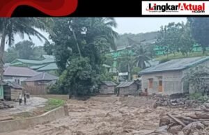Hujan Deras Disertai Angin Kencang di Tapanuli Sumatera Utara Sebabkan Tanah Longsor dan Banjir