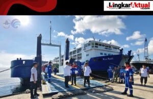 Wali Kota Gunungsitoli dan Bupati Nias Tinjau Kedatangan Kapal Wira Prime Pembawa Gas Elpiji di Pelabuhan Gunungsitoli