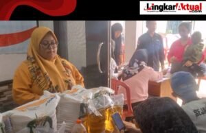 Penyaluran Bantuan Pangan (PBP) Untuk Dialokasikan Oktober-November Beras Dan Minyak Goreng Untuk 499.Orang Penerima Manfaat, Diaula Kantor Desa.Suka Jaya, Kec.Sukatani