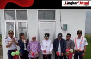 Meresmikan Operasional Pos Jaga Perlintasan Sebidang (JPL) 54 di Purworejo Ringinarum Resmi Dibuka oleh Bupati