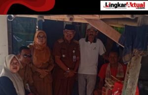 Hati Tergerak Pemberitaan Viral, Plt Camat Karangbahagia Sambangi Rumah Lansia Mada