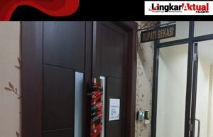 KPK Segel Ruang Kerja Bupati Bekasi di Cikarang Pusat, Ada Apa Sebenarnya!!