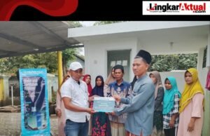 Gunawan, Bacalon Kades Sumber Urip, Meresmikan Pembangunan Tempat Wudhu dan Toilet di Dua Lokasi