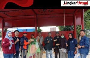 IWO Indonesia Gandeng Indah Cafe, Salurkan Makanan untuk Pemulung dan Warga Miskin