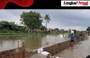 Tanggul Kali Cikarang Jebol di Kp. Elo Sukamanah Sukatani, Ratusan Rumah Warga Terendam