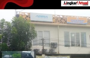 Ironis… Diduga Perusahaan Pembiayaan (Leasing) ADIRA Finance cabang Labuan Bajo, Tarik Kendaraan Roda Empat di Jalan Secara Paksa Melalui Pihak Ke Tiga
