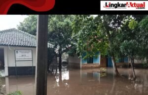 Kantor BPP Pertanian Dan BPP-KB Kecamatan Karang Bahagia Bekasi Terendam Banjir