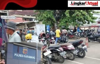 Kasatlantas Baru Polres Karawang Diuji: Mampukah Berantas Parkir Liar di Depan Mapolres?