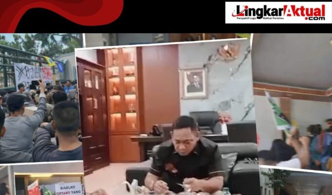 Ironi Dibalik Gerbang Pemda Bekasi: Mahasiswa Adu Jotos dengan Petugas, Plt Bupati Lagi Asyik Makan Siang Bersama di Dalam Ruangan