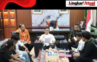 Plt Bupati Bekasi Respons Tuntutan Mahasiswa soal Ketimpangan Pembangunan