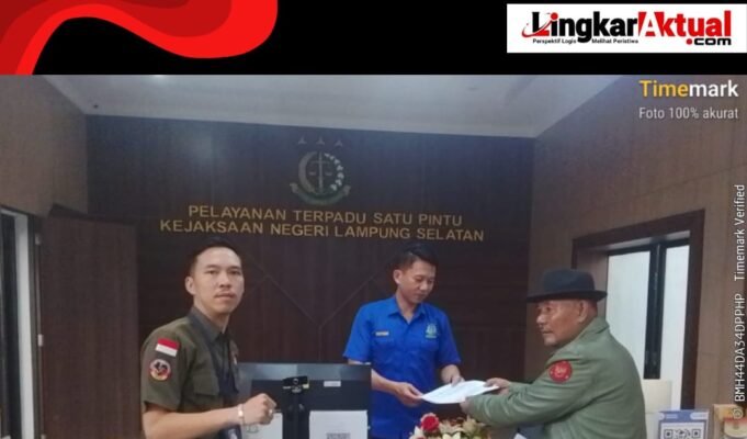 DPC LSM Trinusa Laporkan Dua Sekolah di Lampung Selatan ke Kejaksaan Negeri Atas Dugaan Korupsi Dana BOS 2021-2025