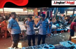 Polsek Tigabinanga Gencarkan Sapa Warga, Perkuat Cooling System di Pusat Pasar