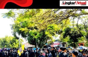Ratusan Warga PSHT Datangi DPRD dan KONI Kabupaten Blitar, Tuntut Kepastian Sikap Pemerintah