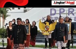 Peringati Hari Lahir Pancasila, DPRD Kabupaten Blitar Berangkatkan Kirab Brokohan Pancasila
