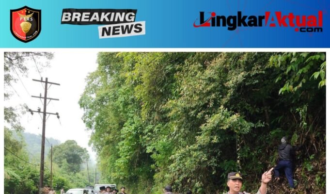 Polsek Berastagi Berpartisipasi Ikut Kerja Bakti Jalur Wisata Semangat Gunung, Wujudkan Destinasi Bersih dan Nyaman