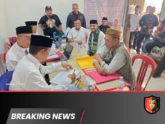 Bang Saiman Daftar Cakades Suka Mekar Kec. Suka Wangi Dikawal Ribuan Pendukung, Elektabilitas Langsung Meroket