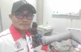 DPD IWO Indonesia Kabupaten Bekasi Sigap Bantu Antar Warga ke Rumah Sakit