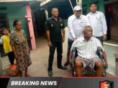 Saung Naga Hitam Bersama Prabu dan Media Lingkaraktual.com Bersinergi dengan Baznas Serahkan Kursi Roda kepada Warga yang Membutuhkan di Sukamanah