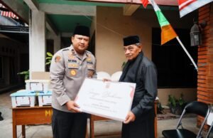Waka Polda Jabar Silaturahmi Kamtibmas ke Pondok Pesantren Cipasung, Perkuat Sinergi Polri dan Ulama