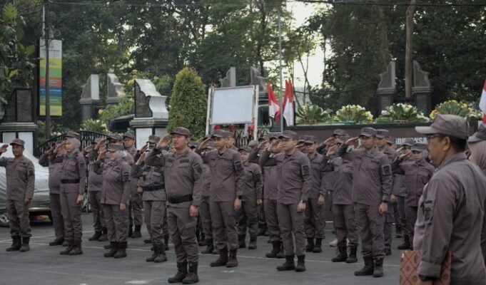 Kejari Purwakarta Gelar Upacara Peringatan Hari Lahir Kejaksaan RI ke-81, BERINTEGRIRAS ADIL DAN HUMANIS, Mengembalikan Kepercayaan Publik Melalui Penegakan Hukum