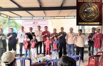 SEMANGAT PENGABDIAN, SATUKAN HATI KHITANAN MASSAL DAN DONOR DARAH GRATIS PAGUYUBAN PASUKAN CAKRAWIRA