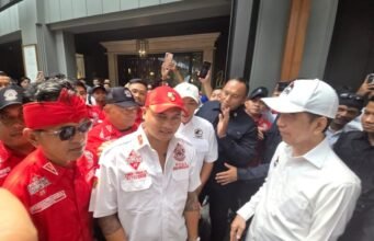 Cepot Motah Hadiri Rakorda PSI di Grand Pasundan, Bawa 30 Anggota Kawal Kedatangan Jokowi