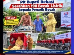 Plt Bupati Bekasi Serahkan 190 Becak Listrik kepada Penarik Becak