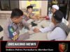Dokkes Polres Purwakarta Memberikan Pemeriksaan Kesehatan Gratis Kepada Jamaah Sebelum Sholat Jumat