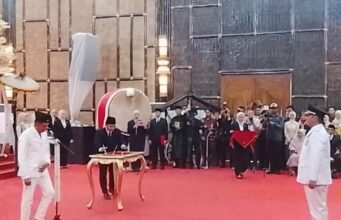 Sejarah Baru Terulang Kembali, Wakil Bupati Bekasi Kini Menjadi Bupati Definitif, KDM Ungkit Kisah Neneng dan Eka