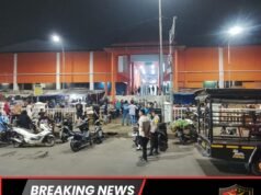 Penertiban Pasar Tumpah SGC, Polisi dan Satpol PP Berikan Arahan kepada Pedagang